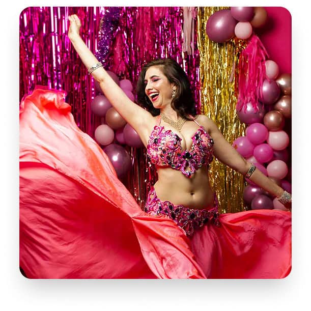 רקדנית בטן מקצועית (3)